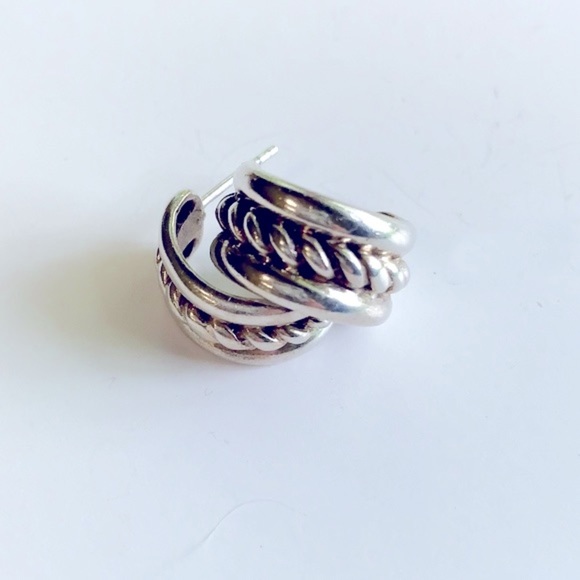 Sterling Silver 925 Small Hoop Earrings 3/8" wide, 5/8" Diameter, Rope Design - Picture 2 of 6